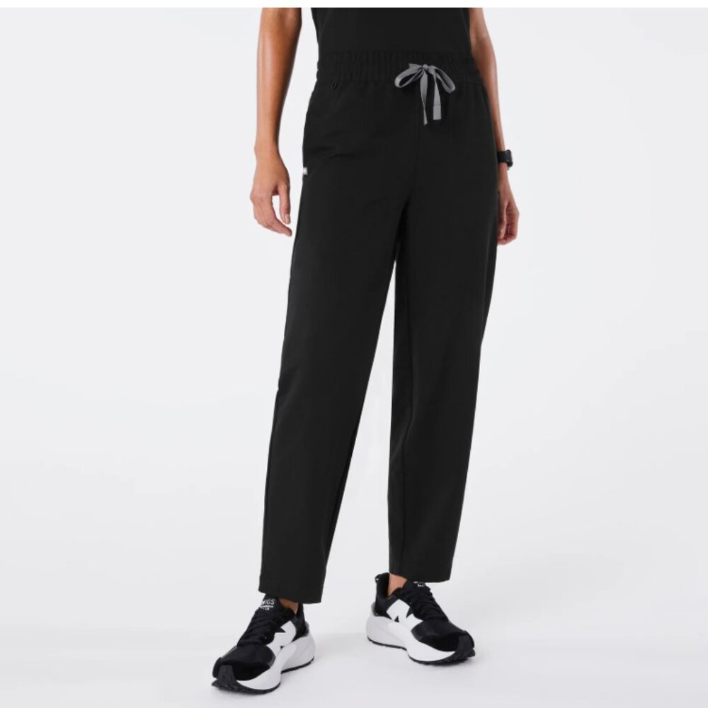 NWT Figs Black Sheridan Barrel Scrub Pants SP Small Petite